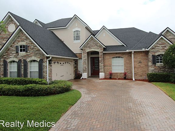 2nd image of 16226 Bristol Lake Cir