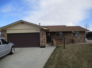 3118 Lake Dr, Loveland, CO 80538