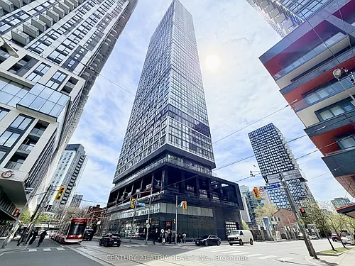181 Dundas St E Photo 1