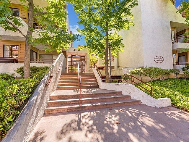 1st image of 400 N Louise St APT 106
