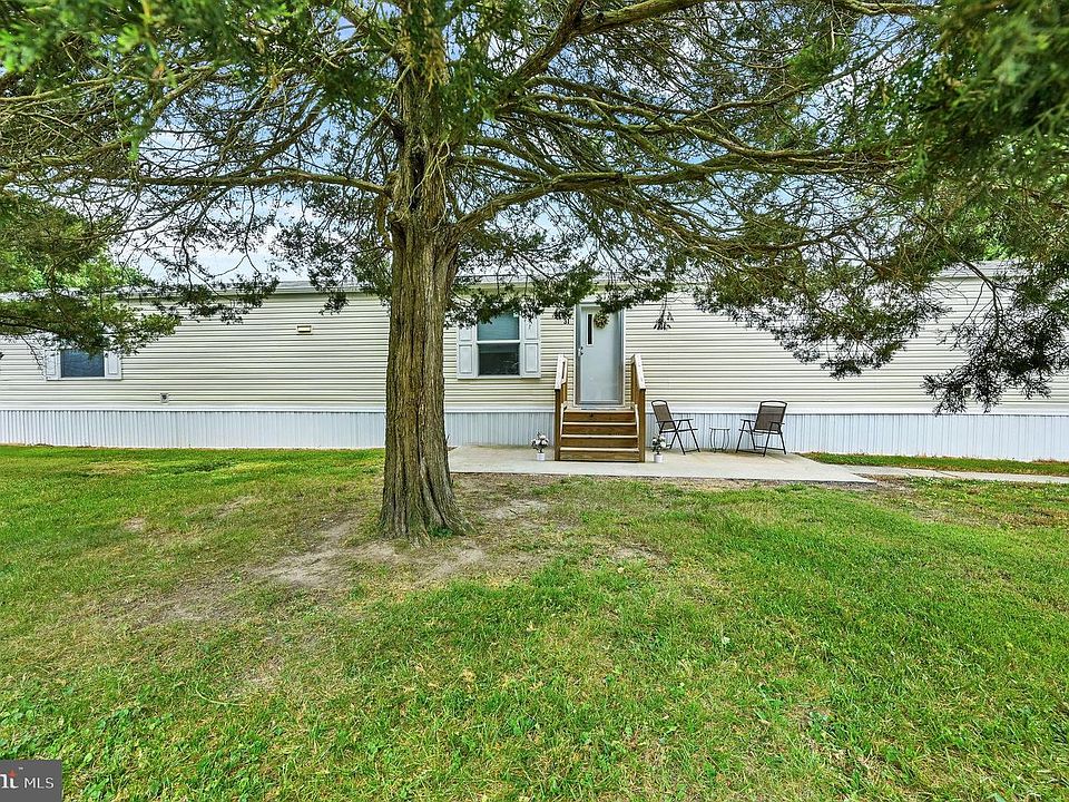 1st image of 31 Hedgerow Hollow Rd #31