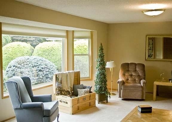 2nd image of 1305 Scenic Ct SE