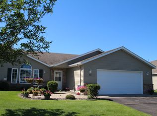 1324 Tennessee Dr, Sartell, MN 56377