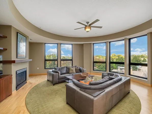 4730 Park Commons Dr Unit 201, Saint Louis Park, MN 55416