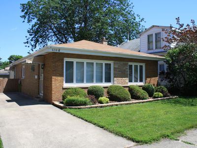 8218 44th St, Lyons, IL, 60534