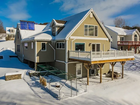 38 Ozzy Lane, Hartford, VT 05001