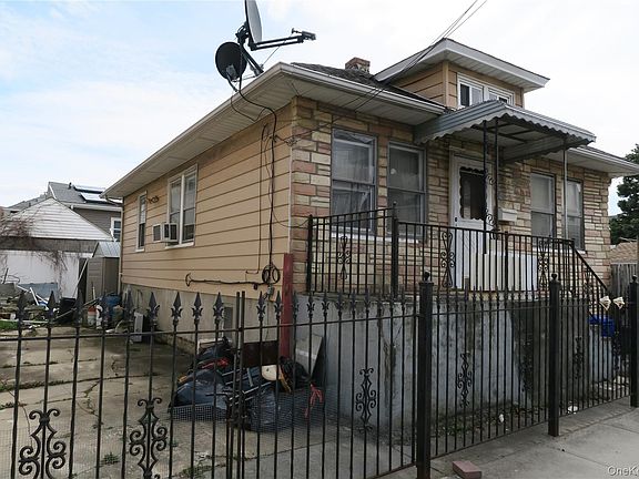 3rd image of 1382 McBride Street