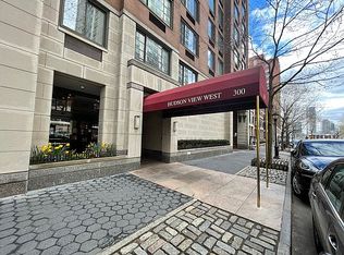 300 Albany St APT 3A, New York, NY 10280