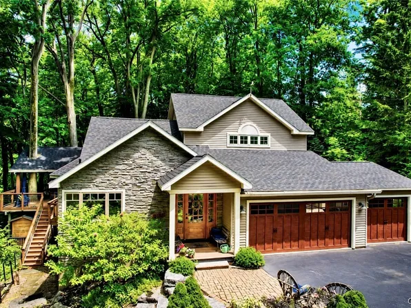 8969 Bethel Rd, Cazenovia, NY 13035