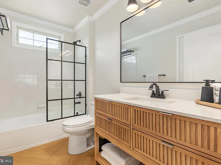 15043 Gaines Mill Cir — Photo 31