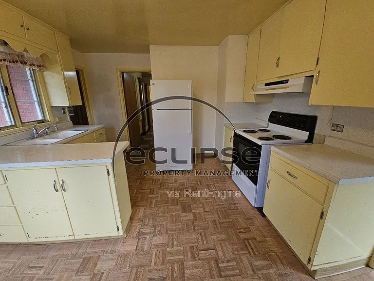 102 Poncha Ave — Photo 8