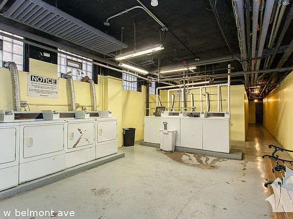 4th image of 505 W Belmont Ave #1212