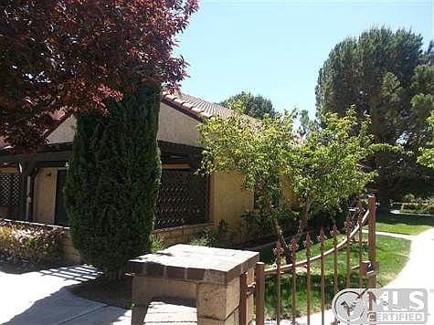 2nd image of 19154 Elm Dr