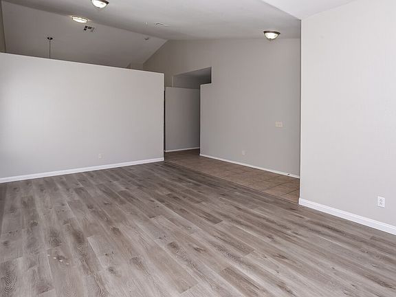 3rd image of 2709 Windy Hills Ave