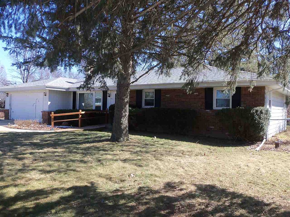 1st image of 6429 Lyndhurst Ln