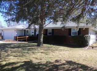 6429 Lyndhurst Ln, Rockford, IL