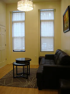 Rented by Smart City Real Estate LLC | media 20