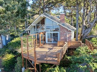 3413 NW Hidden Lake Dr, Waldport, OR 97394