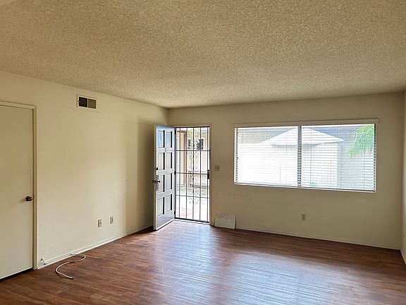 4th image of 18718 Palo Verde Ave Unit B
