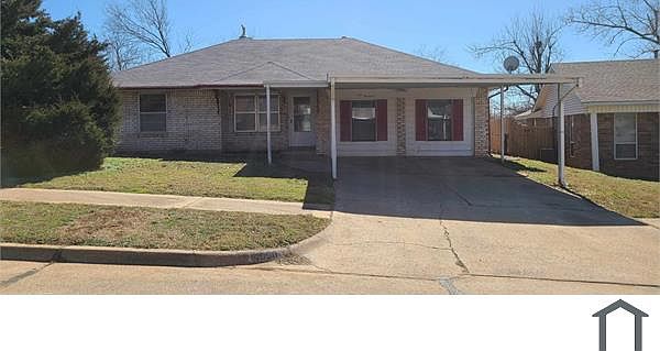 1st image of 4000 Larkwood Dr