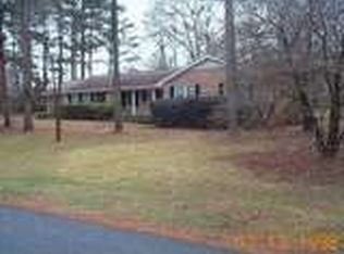 115 Saxon Woods Dr, Athens, GA 30607