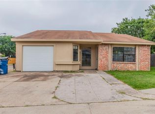 9439 Kerrville St, Dallas, TX 75227