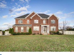 8 Alexis Ct, Mickleton, NJ 08056