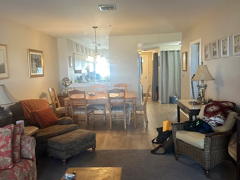 31 Ocean Ave — Photo 10