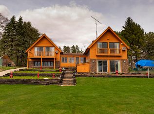 N9443 Island Dr, Mukwonago, WI 53149