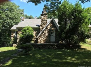 276 Mulberry St, Naugatuck, CT 06770