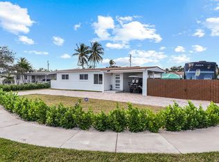 19800 Eagle Nest Rd, Cutler Bay, FL 33157