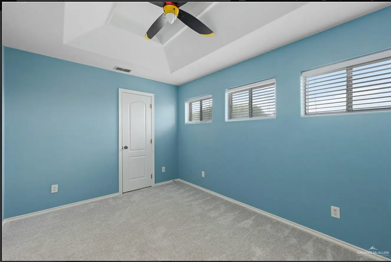 5 bed, 3147 sqft, $3,200 — Photo 1