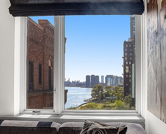 2nd image of 455 E 51st St #6C