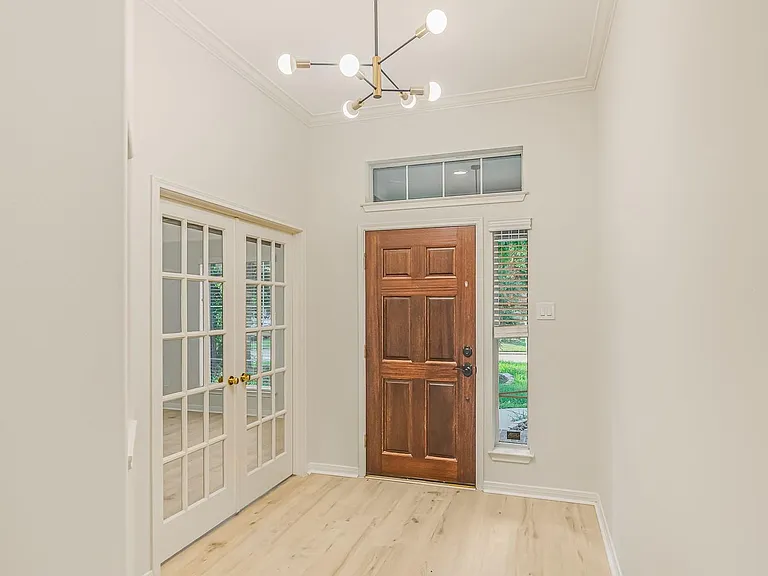 71 N Queenscliff Cir — Photo 12