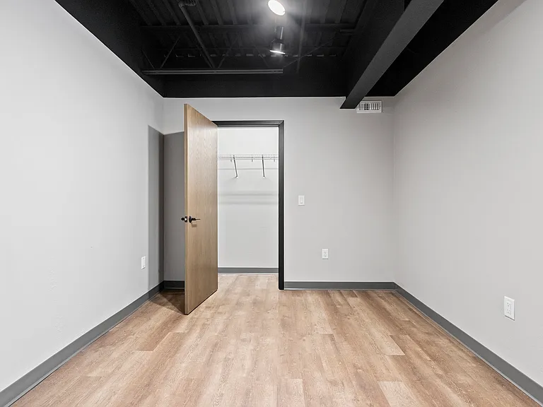 City Center Lofts — Photo 49