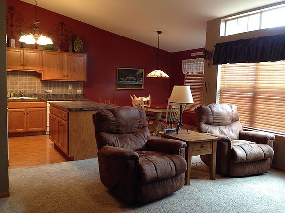 2nd image of 15521 Kennedy Ct #15521