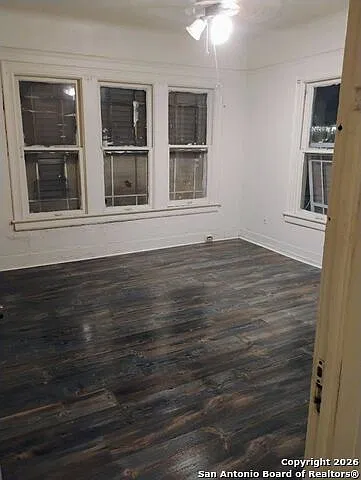 2 bed, 1.0 bath, 1208 sqft, $1,150 — Photo 4
