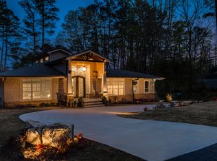 595 Spalding Dr, Sandy Springs, GA 30328