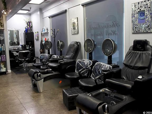 3rd image of 2441 NW 43rd St Suite 10