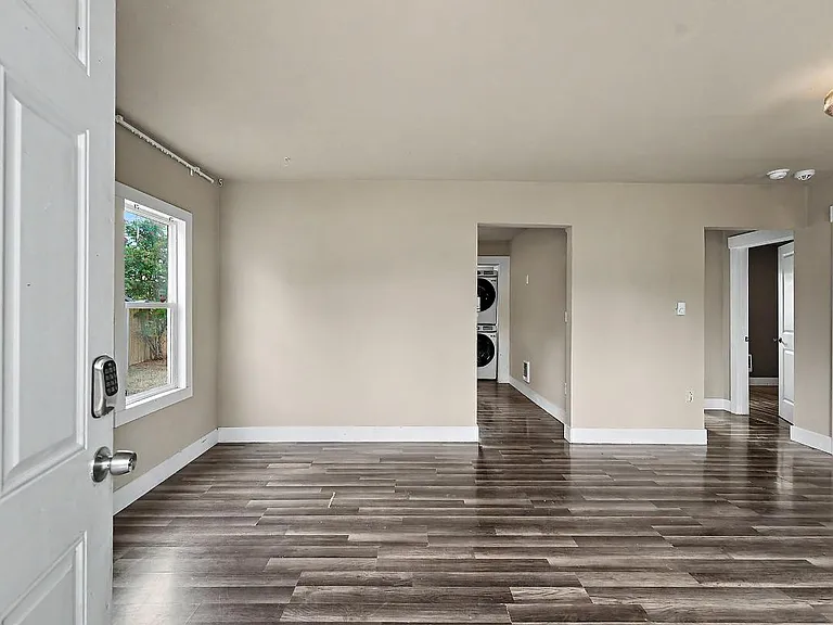 14917 W Thorne Ln SW — Photo 3