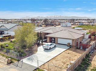 11546 Hickory Ave, Hesperia, CA 92345