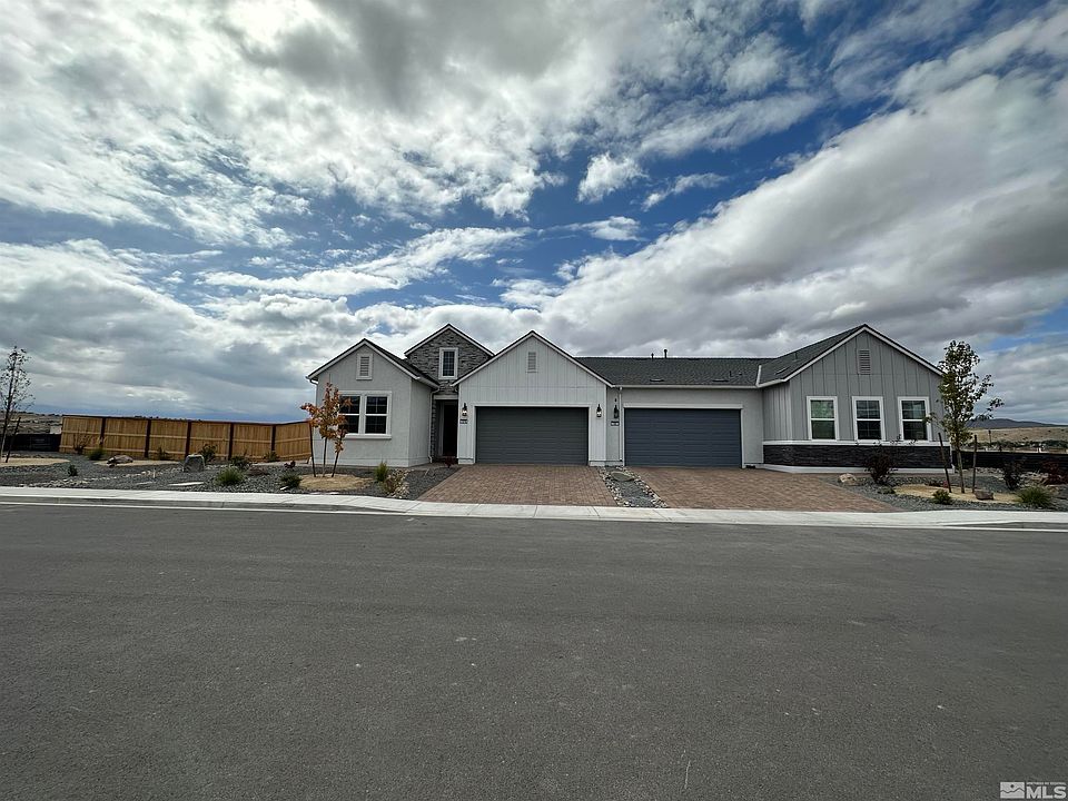 2nd image of 7375 Blackmore Way