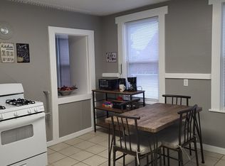 9 Reeves St APT 2, Worcester, MA 01607