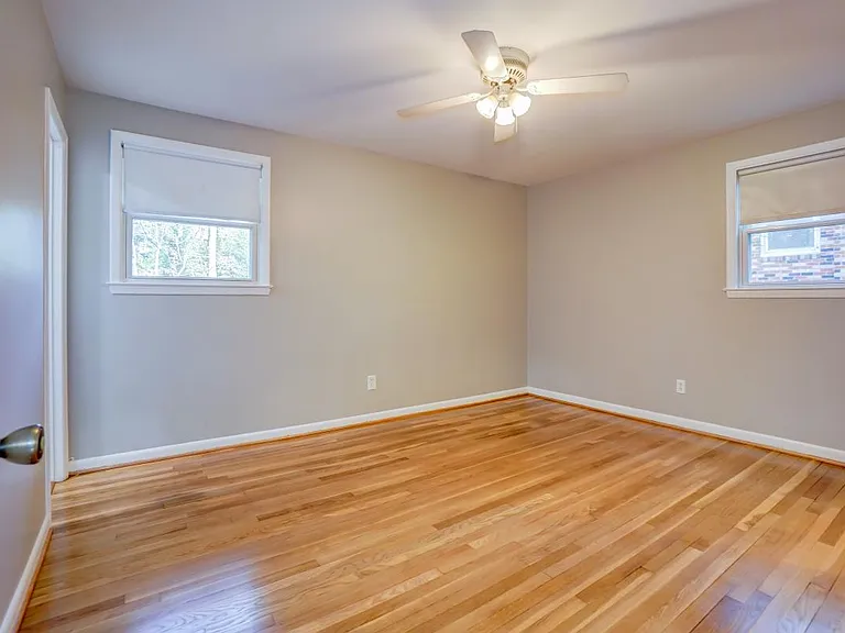 6417 Earlham Dr — Photo 25