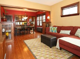 1348 Simpson St, Saint Paul, MN 55108