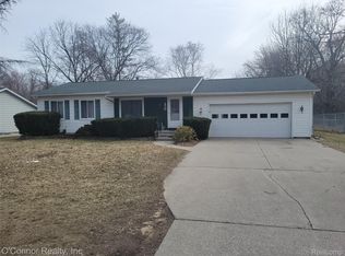 459 Michigan Ave, Marysville, MI 48040