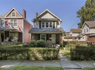 429 3rd St, Oakmont, PA 15139