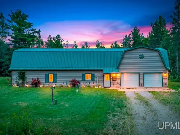 9904 Us Highway 2, Rapid River, MI 49878