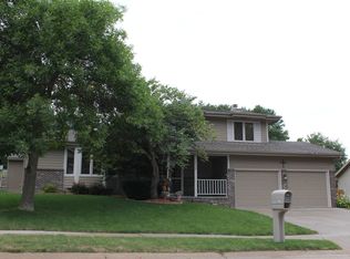 4730 N 112th Cir, Omaha, NE 68164