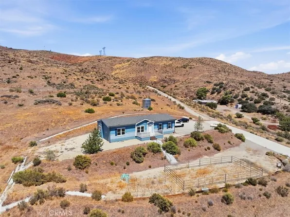 1451 E Soledad Pass Rd, Palmdale, CA 93550